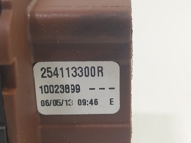 Recambio de mando elevalunas delantero izquierdo para renault clio iv (bh_) 1.6 rs (bhj4, bhj6, bhmm) referencia OEM IAM 2541133