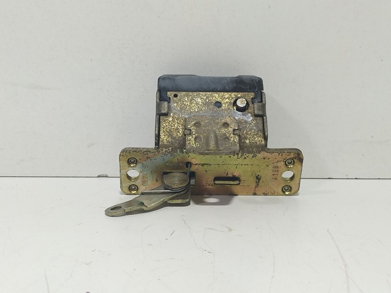 Recambio de cerradura maletero / porton para opel corsa b (s93) 1.0 i 12v (f08, f68, m68) referencia OEM IAM 09114097  