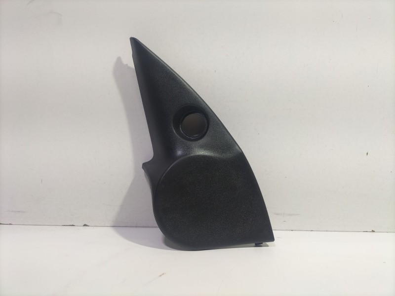 Recambio de moldura para opel corsa b (s93) 1.0 i 12v (f08, f68, m68) referencia OEM IAM 90438365  