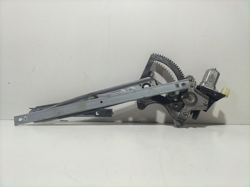 Recambio de elevalunas delantero derecho para hyundai i20 i (pb, pbt) 1.2 referencia OEM IAM 988201J100  