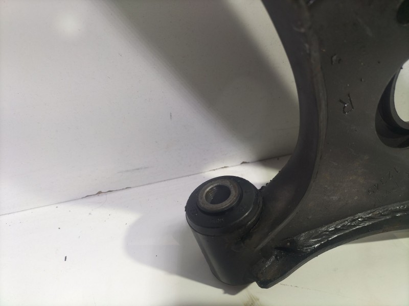 Recambio de brazo suspension inferior delantero derecho para hyundai i20 i (pb, pbt) 1.2 referencia OEM IAM   