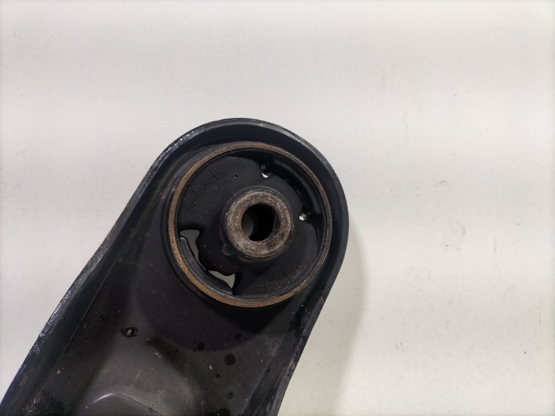 Recambio de brazo suspension inferior delantero izquierdo para hyundai i20 i (pb, pbt) 1.2 referencia OEM IAM   