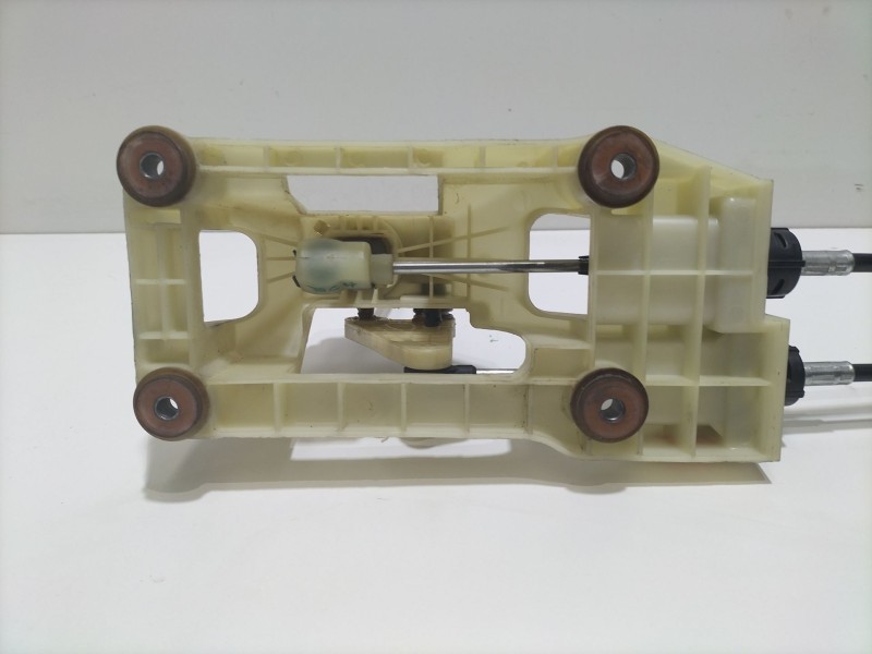 Recambio de palanca cambio para hyundai i20 i (pb, pbt) 1.2 referencia OEM IAM 437000XXXX  