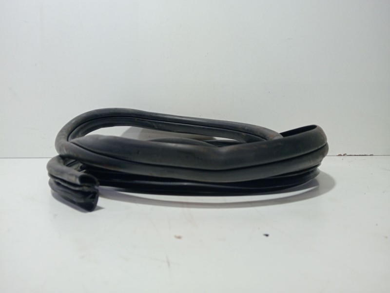 Recambio de goma contorno para hyundai i20 i (pb, pbt) 1.2 referencia OEM IAM G4LA  