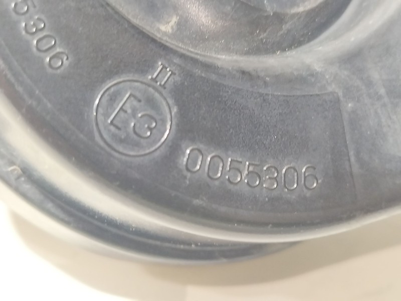 Recambio de claxon para bmw serie 1 cabrio (e88) 120i referencia OEM IAM 0055306  