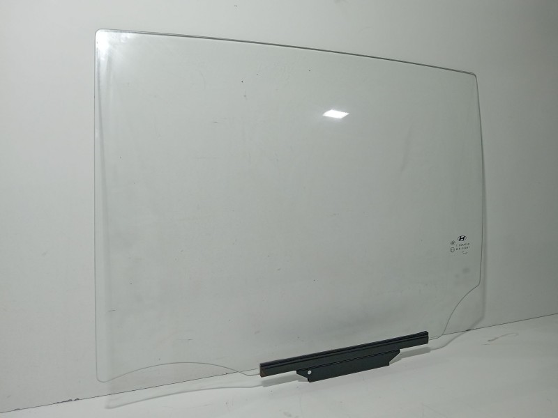 Recambio de luna trasera izquierda para hyundai i20 i (pb, pbt) 1.2 referencia OEM IAM G4LA  