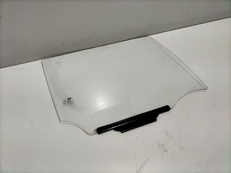 Recambio de luna trasera derecha para hyundai i20 i (pb, pbt) 1.2 referencia OEM IAM G4LA  