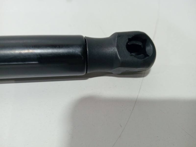 Recambio de amortiguadores maletero / porton para hyundai i20 i (pb, pbt) 1.2 referencia OEM IAM   