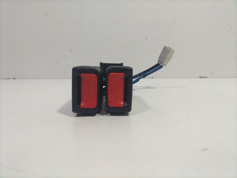 Recambio de anclaje cinturon central para hyundai i20 i (pb, pbt) 1.2 referencia OEM IAM   