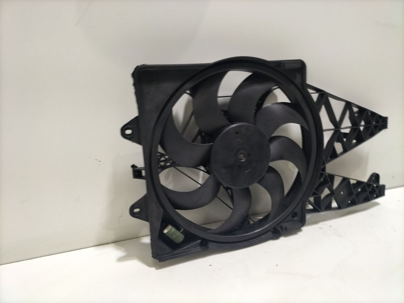 Recambio de electroventilador para fiat grande punto van (199_) 1.3 jtd multijet (199cxc1a) referencia OEM IAM 871300600  