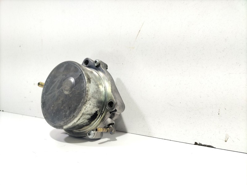 Recambio de depresor freno / bomba vacio para fiat doblo (119) 1.9 jtd cat referencia OEM IAM 182B9000  