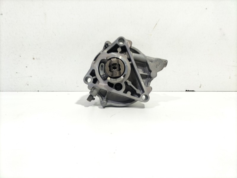 Recambio de depresor freno / bomba vacio para fiat doblo (119) 1.9 jtd cat referencia OEM IAM 182B9000  