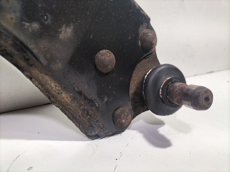 Recambio de soporte brazo suspension delantero derecho para fiat grande punto van (199_) 1.3 jtd multijet (199cxc1a) referencia 