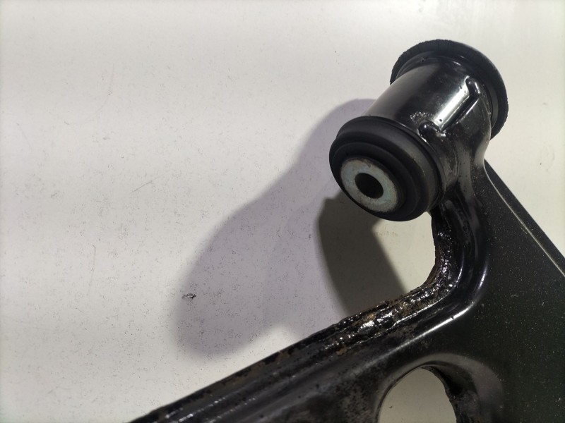 Recambio de soporte brazo suspension delantero derecho para fiat grande punto van (199_) 1.3 jtd multijet (199cxc1a) referencia 