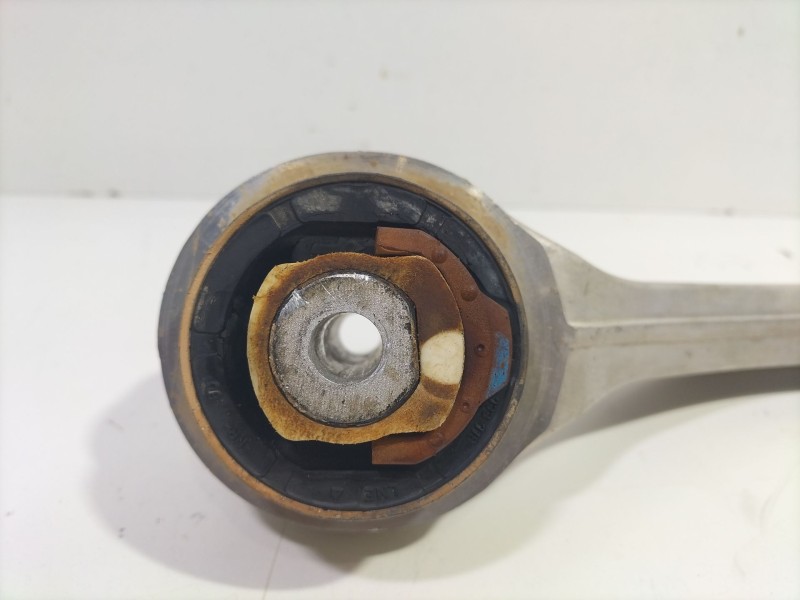 Recambio de brazo suspension inferior delantero izquierdo para volkswagen passat berlina (3b3) v6 tdi highline referencia OEM IA