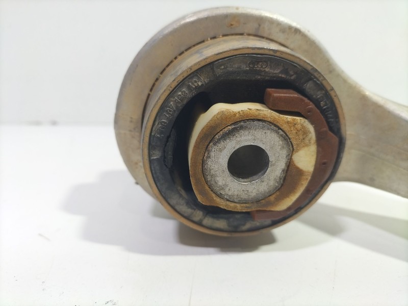 Recambio de brazo suspension inferior delantero izquierdo para volkswagen passat berlina (3b3) v6 tdi highline referencia OEM IA