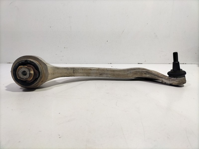 Recambio de brazo suspension inferior delantero derecho para volkswagen passat berlina (3b3) v6 tdi highline referencia OEM IAM 