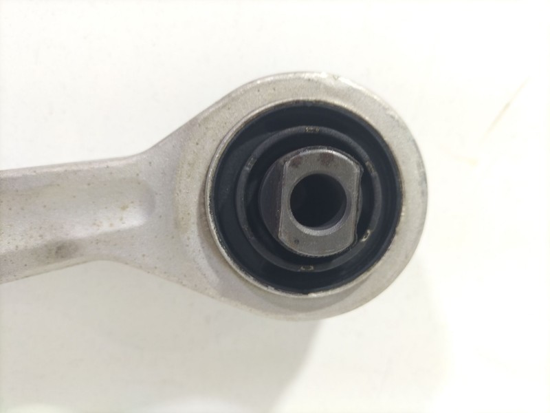 Recambio de brazo suspension inferior delantero derecho para volkswagen passat berlina (3b3) v6 tdi highline referencia OEM IAM 