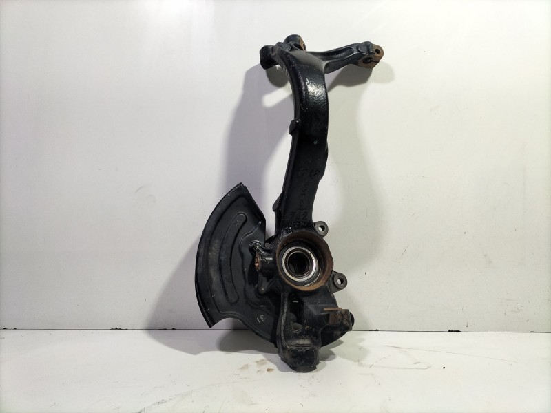 Recambio de mangueta delantera derecha para volkswagen passat berlina (3b3) v6 tdi highline referencia OEM IAM 8D0407258  