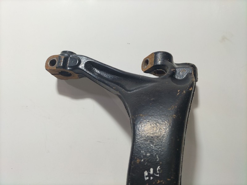 Recambio de mangueta delantera izquierda para volkswagen passat berlina (3b3) v6 tdi highline referencia OEM IAM 8D0407257  