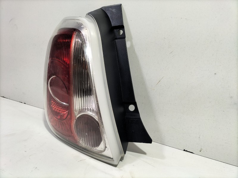 Recambio de piloto trasero izquierdo para fiat 500 (312_) 1.4 (312axc1b, 312cxc1b) referencia OEM IAM 021A.3000  