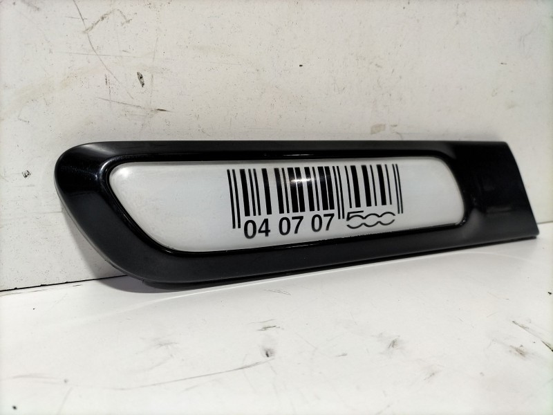 Recambio de molduras traseras para fiat 500 (312_) 1.4 (312axc1b, 312cxc1b) referencia OEM IAM 735431948  