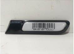 Recambio de molduras traseras para fiat 500 (312_) 1.4 (312axc1b, 312cxc1b) referencia OEM IAM 735431949  