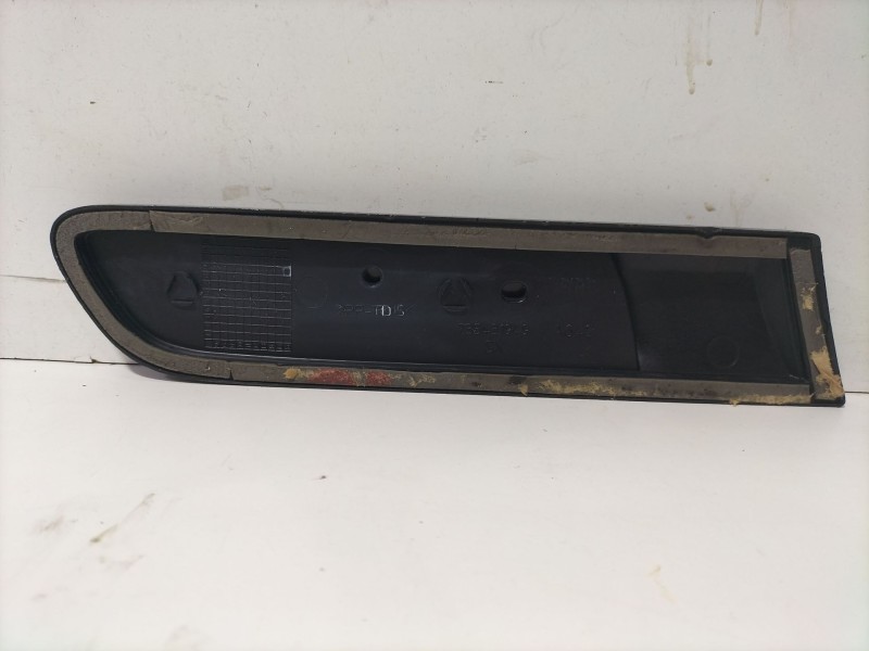 Recambio de molduras traseras para fiat 500 (312_) 1.4 (312axc1b, 312cxc1b) referencia OEM IAM 735431949  