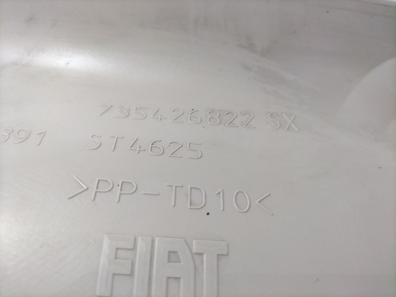 Recambio de molduras traseras para fiat 500 (312_) 1.4 (312axc1b, 312cxc1b) referencia OEM IAM 735426822SX  