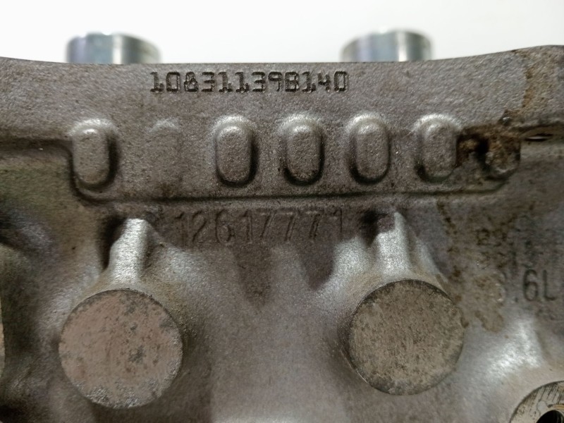Recambio de culata para chevrolet camaro 3.6 referencia OEM IAM 12617771  
