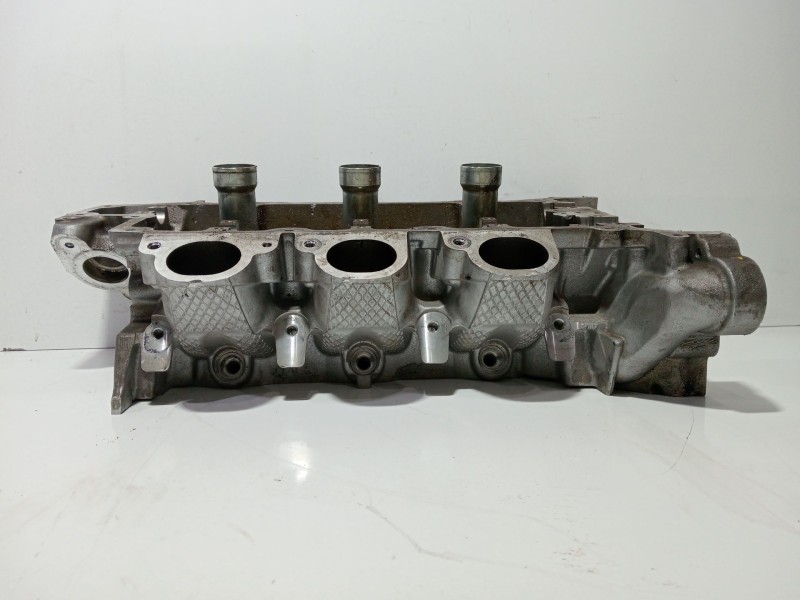 Recambio de culata para chevrolet camaro 3.6 referencia OEM IAM 12590609  