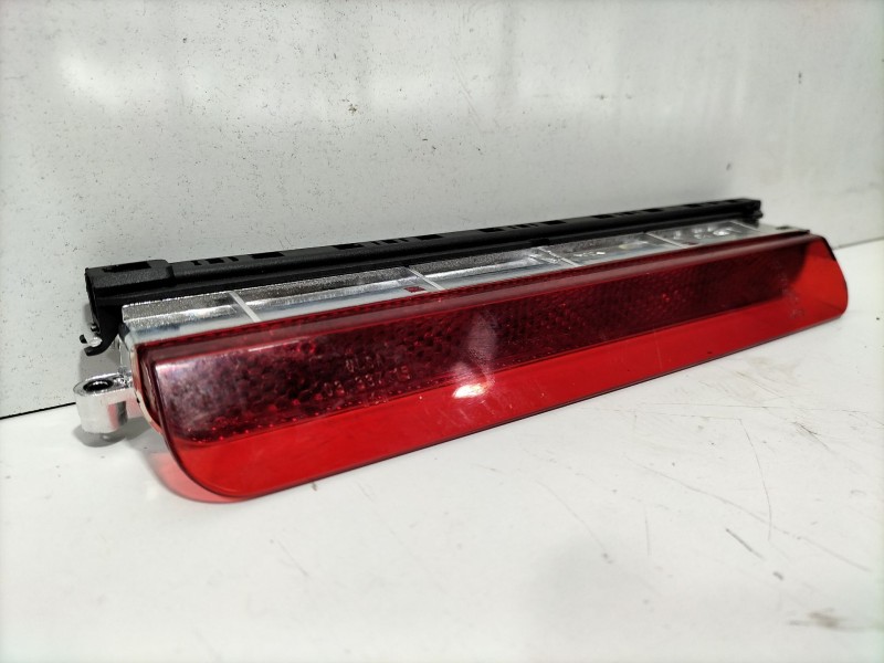 Recambio de luz central de freno para fiat 500 (312_) 1.4 (312axc1b, 312cxc1b) referencia OEM IAM 03308060  