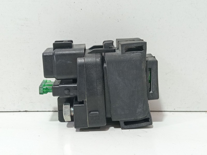 Recambio de caja reles / fusibles para suzuki gsx-r (751cc - ) gsx-r 1000 /k1/k2 (wvbl) referencia OEM IAM suzukigsx-r1000cc2001