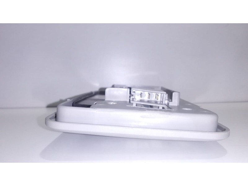 Recambio de luz interior para suzuki grand vitara 5 puertas sq (ft) 2.0 td referencia OEM IAM 3621074F026GS 49616 