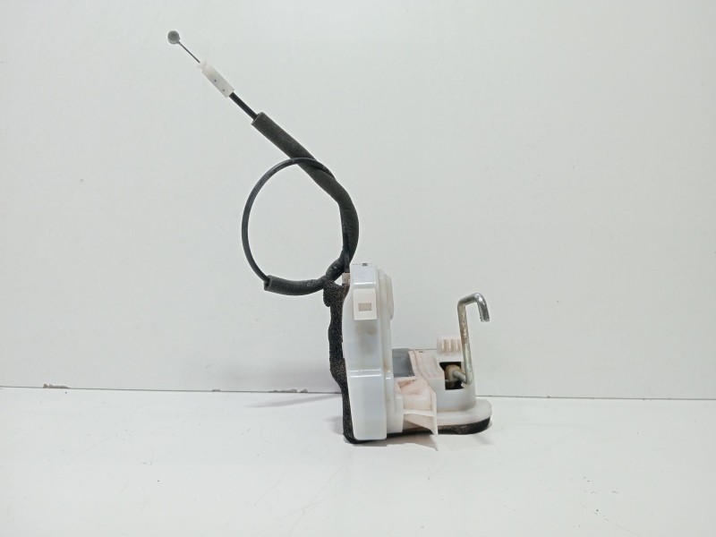 Recambio de cerradura puerta delantera derecha para hyundai i20 ii (gb, ib) 1.2 referencia OEM IAM 81320C8040  