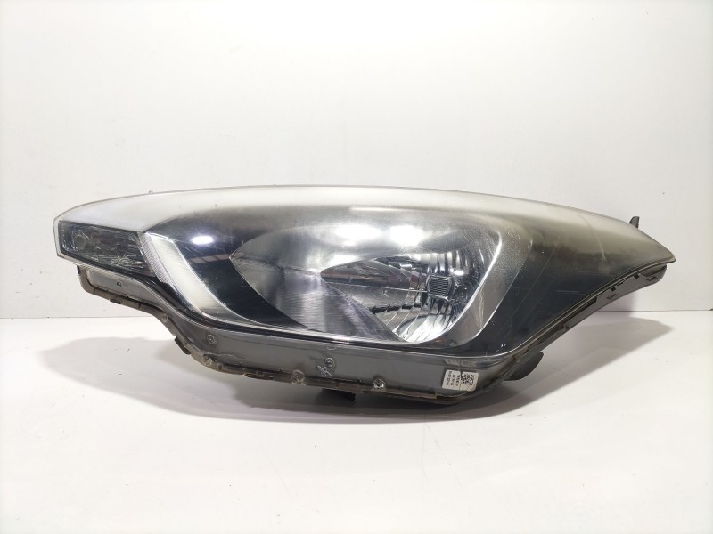 Recambio de faro izquierdo para hyundai i20 ii (gb, ib) 1.2 referencia OEM IAM 92101C8000  