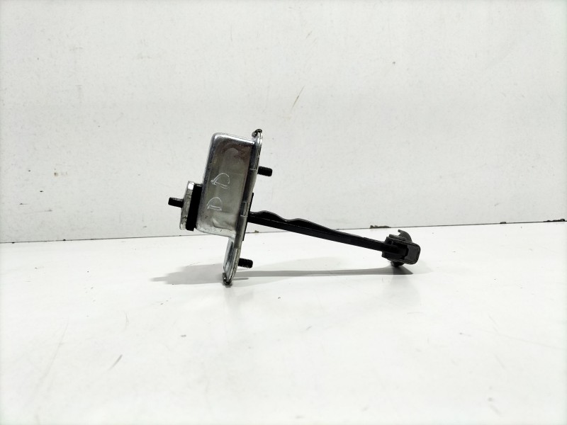 Recambio de retenida de puerta para hyundai i20 ii (gb, ib) 1.2 referencia OEM IAM G4LA  