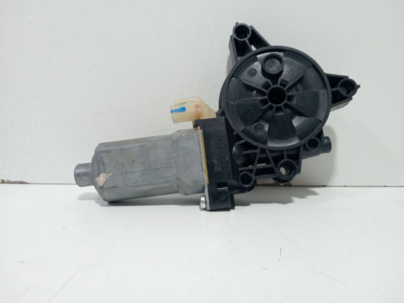 Recambio de motor elevalunas delantero derecho para hyundai i20 ii (gb, ib) 1.2 referencia OEM IAM G4LA  