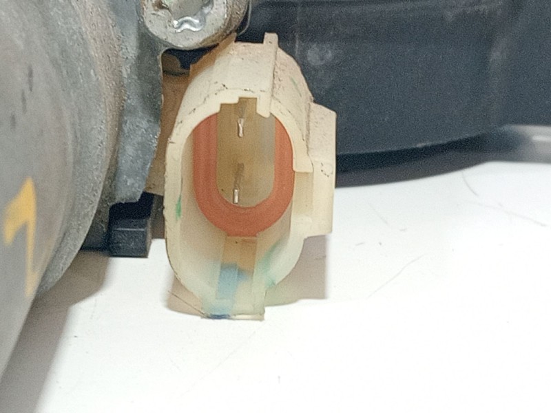 Recambio de motor elevalunas delantero derecho para hyundai i20 ii (gb, ib) 1.2 referencia OEM IAM G4LA  