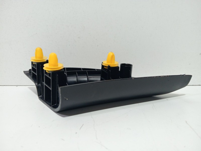 Recambio de molduras delanteras para hyundai i20 ii (gb, ib) 1.2 referencia OEM IAM 87650c7010  