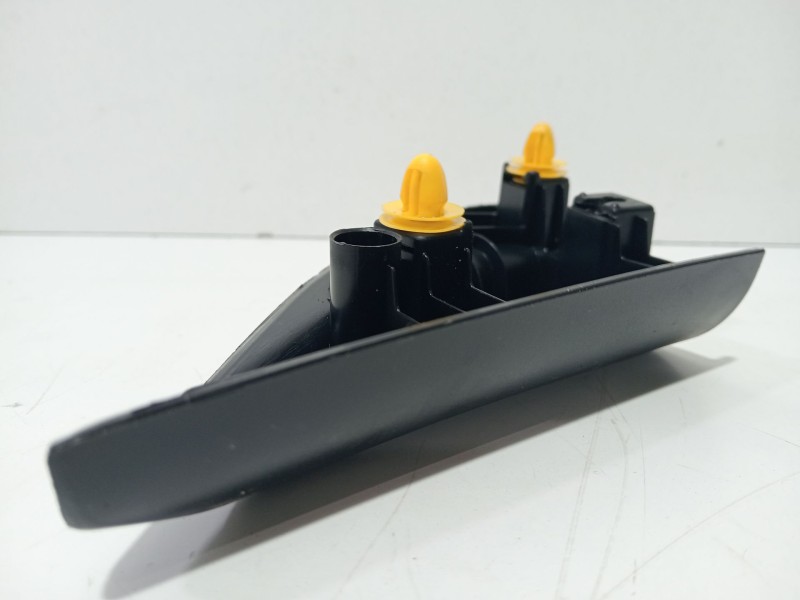 Recambio de molduras delanteras para hyundai i20 ii (gb, ib) 1.2 referencia OEM IAM 87660c7010  