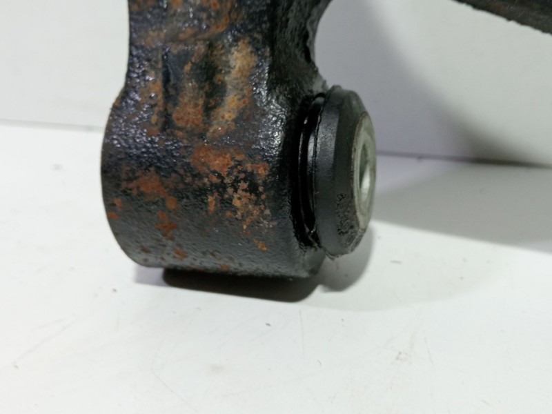 Recambio de brazo suspension inferior delantero derecho para fiat 500 (312_) 1.4 (312axc1b, 312cxc1b) referencia OEM IAM 5071029