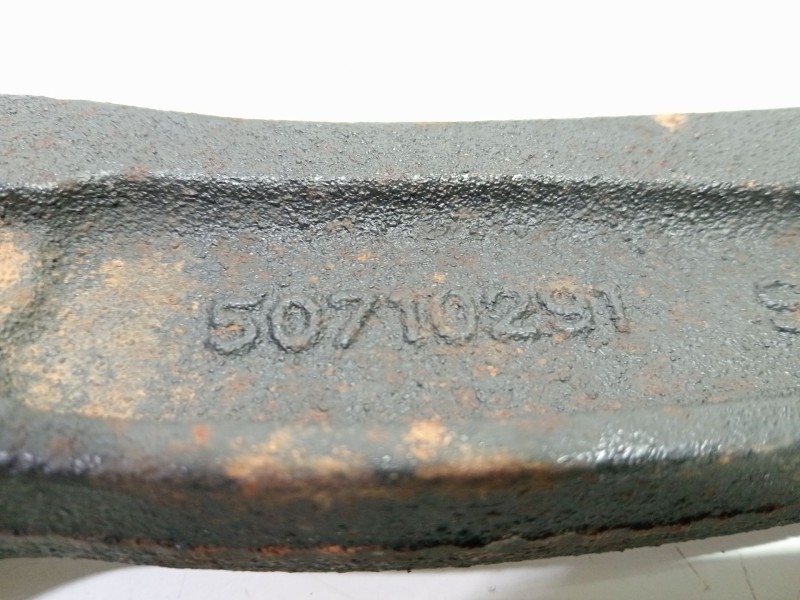 Recambio de brazo suspension inferior delantero izquierdo para fiat 500 (312_) 1.4 (312axc1b, 312cxc1b) referencia OEM IAM 50710