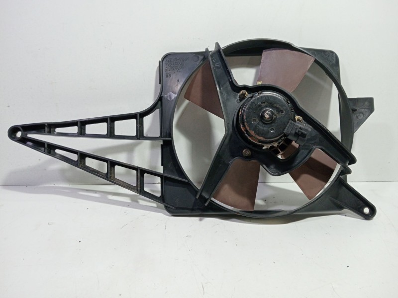 Recambio de electroventilador para opel corsa b (s93) 1.0 i 12v (f08, f68, m68) referencia OEM IAM 090531017  