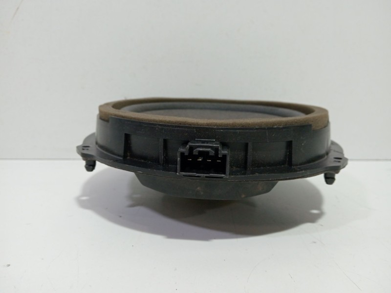 Recambio de altavoz para ford fiesta (cb1) ghia referencia OEM IAM 451996  