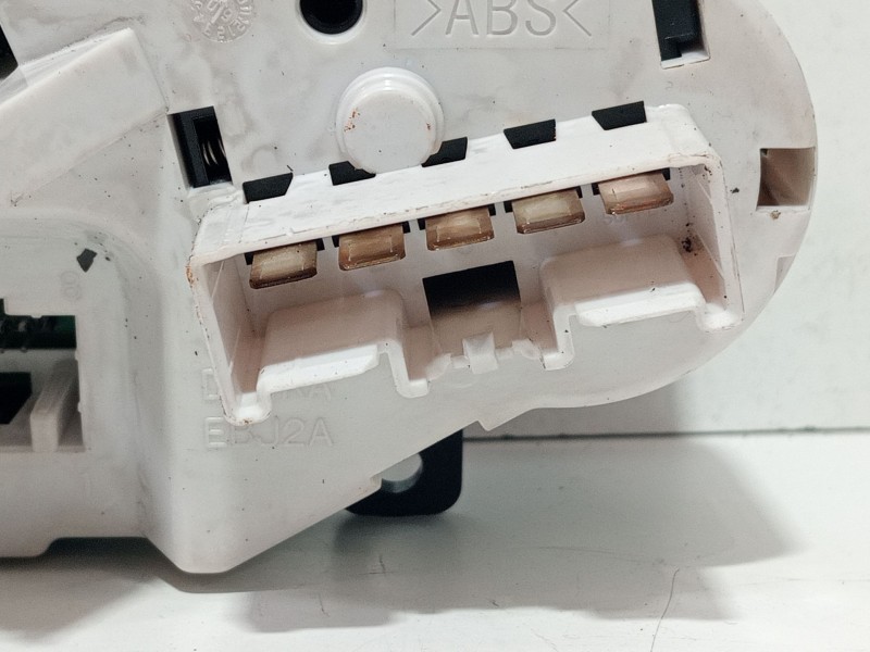 Recambio de mando climatizador para ford fiesta (cb1) ghia referencia OEM IAM 8A6119980AE  