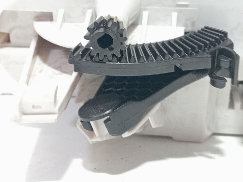 Recambio de mando climatizador para ford fiesta (cb1) ghia referencia OEM IAM 8A6119980AE  