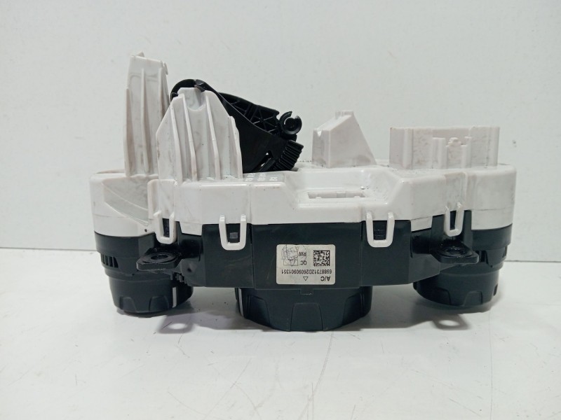 Recambio de mando climatizador para ford fiesta (cb1) ghia referencia OEM IAM 8A6119980AE  
