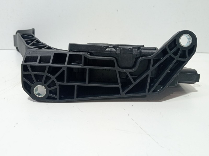 Recambio de pedal acelerador para ford fiesta (cb1) ghia referencia OEM IAM 8V219F836AA  