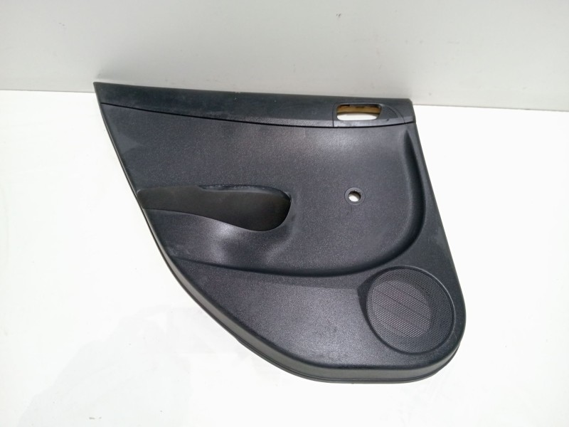 Recambio de guarnecido puerta trasera izquierda para hyundai i20 ii (gb, ib) 1.2 referencia OEM IAM 833101J000  